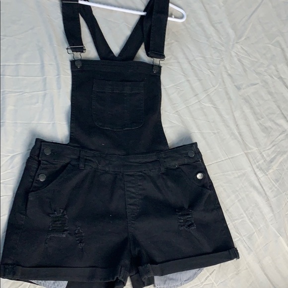 Black distressed curved shortall - Picture 1 of 7